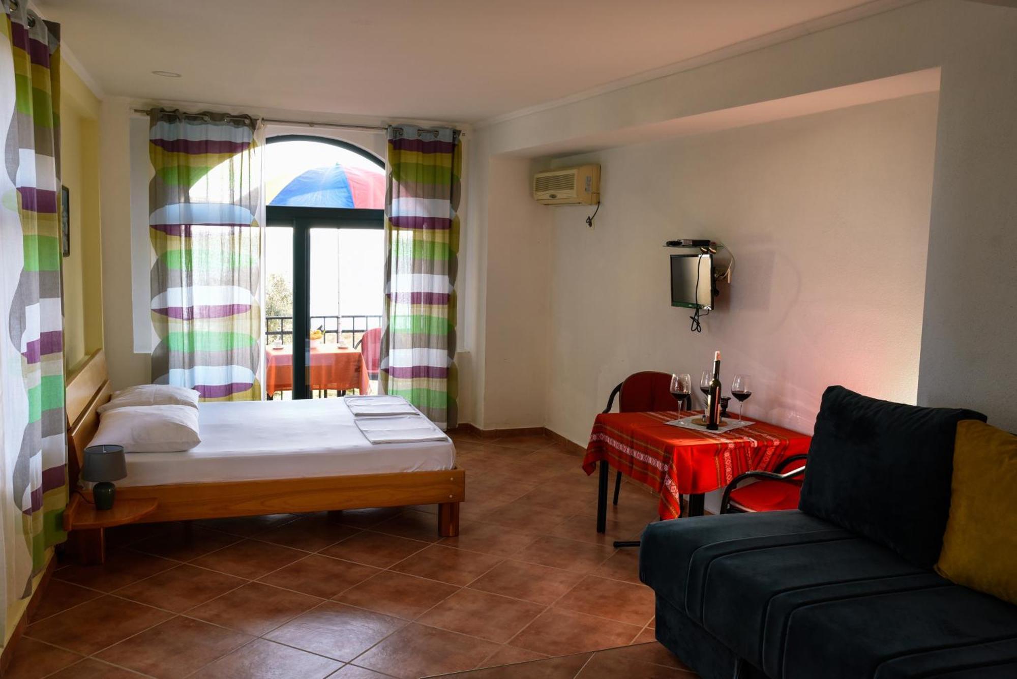 Apartments Susanna Ulcinj Zimmer foto