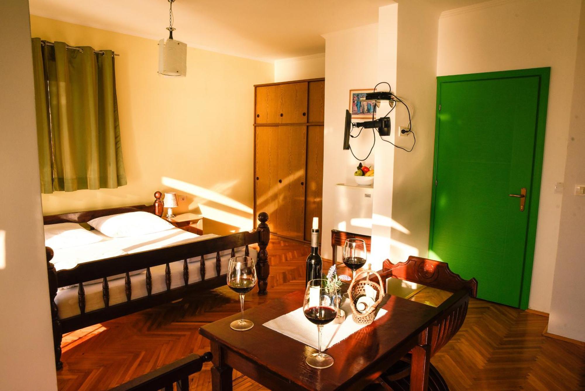 Apartments Susanna Ulcinj Zimmer foto